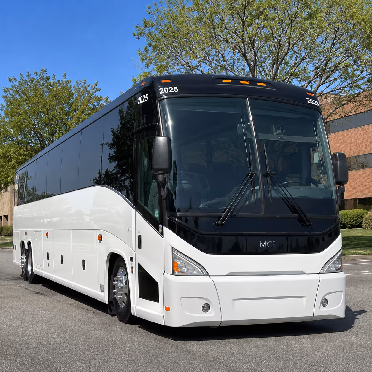 charter buses for boulder youth group retreats into the rockies