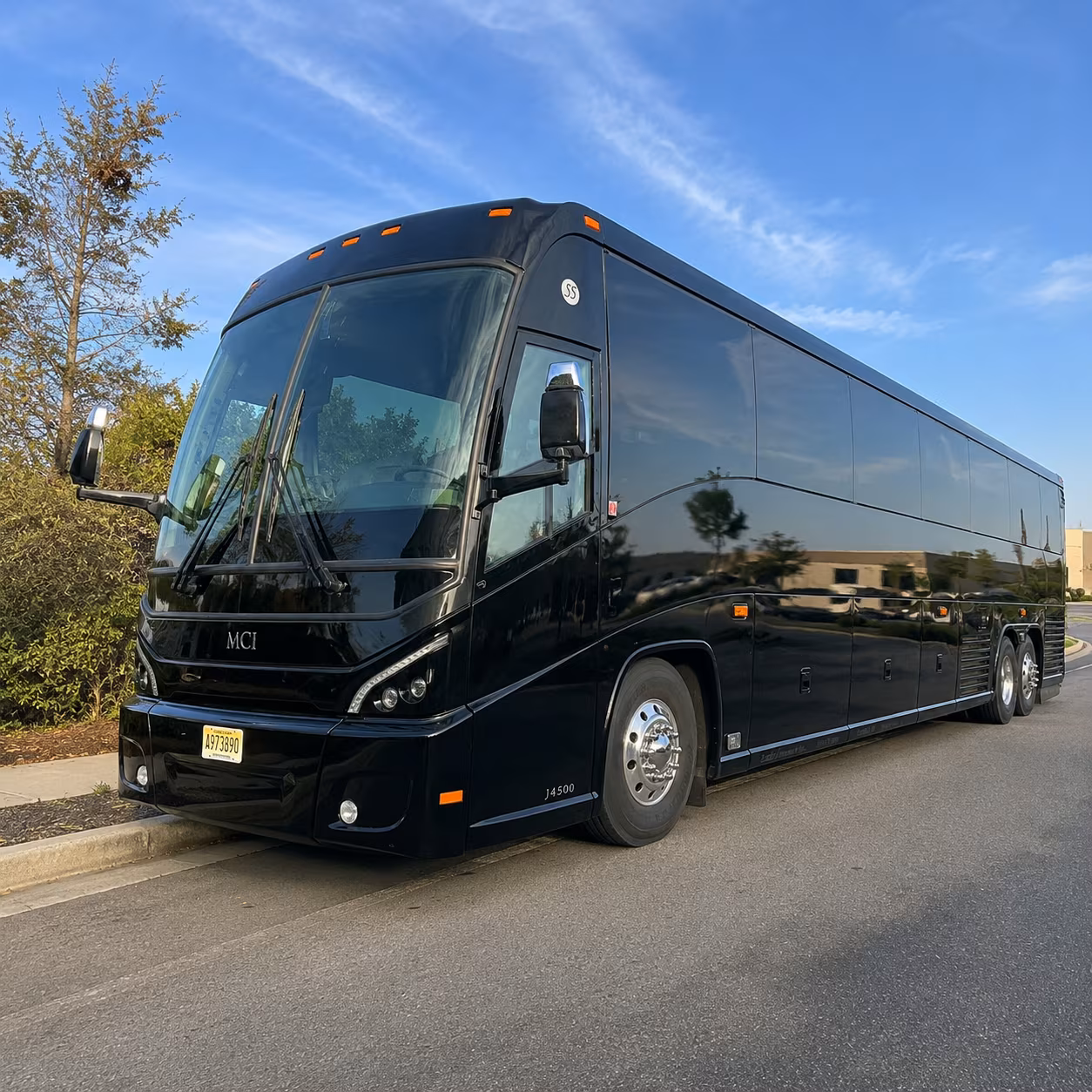 charter buses for large boulder wedding guest lists
