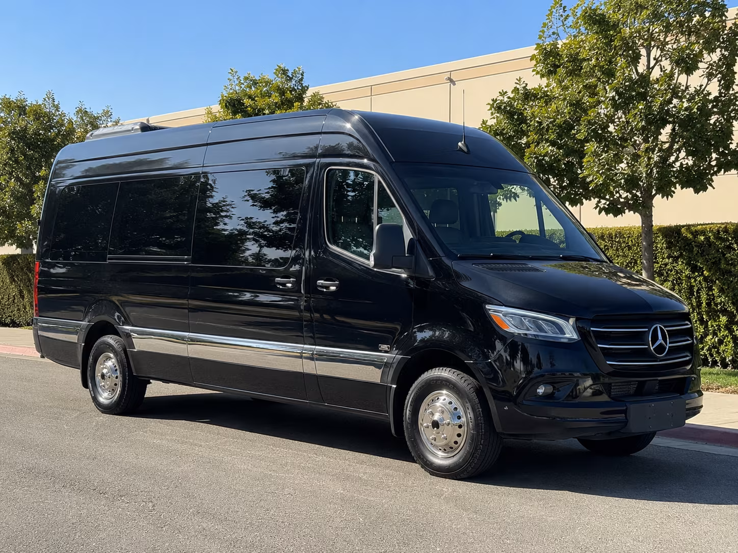 find transportation for your next private event 3