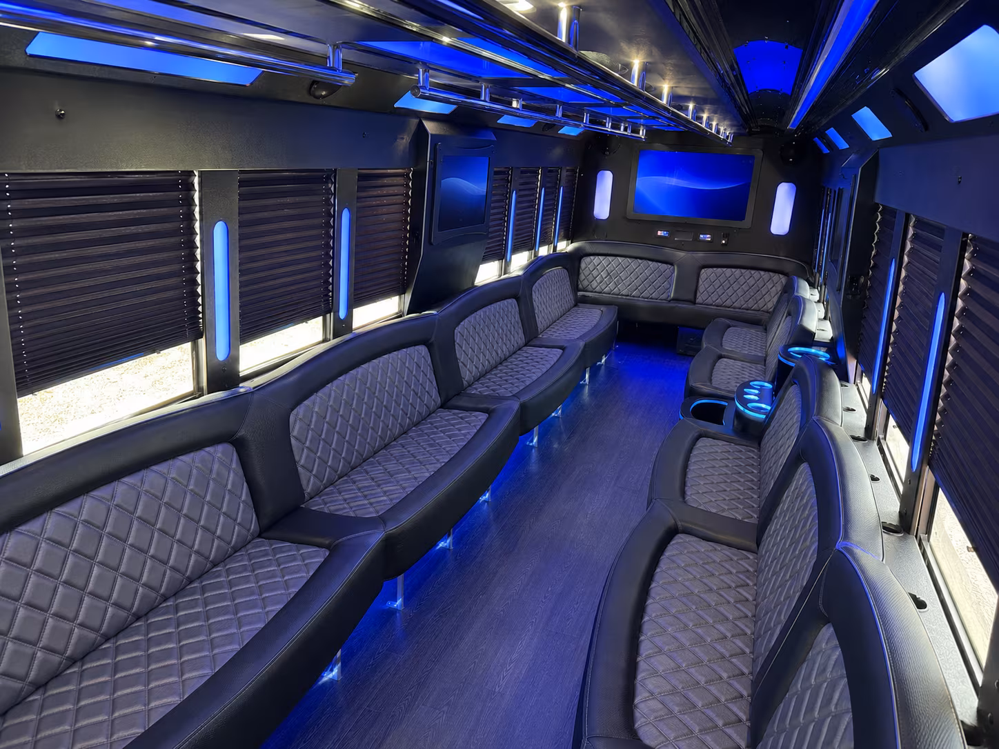 party buses for boulder bachelorette nights on pearl street